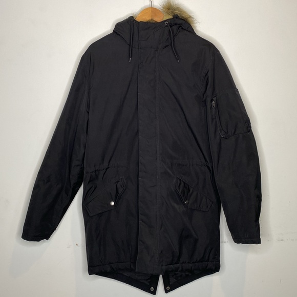 Old Navy Other - Old Navy Black Faux Fur Parka: Size Medium